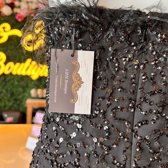 Strapless Cocktail Mini Dress - Picture 5 of 9